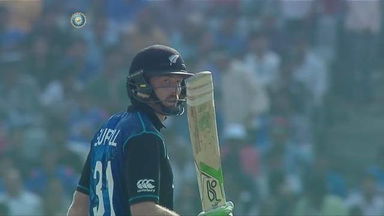 IND vs NZ 2016, 4th ODI: Martin Guptill's 72 (84)
