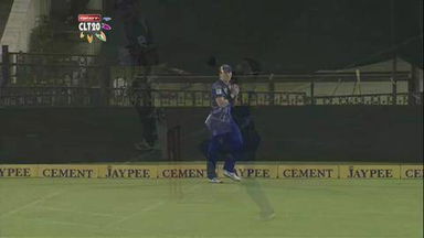 CLT20 2013 Q6: SRH vs OT - Amazing Catch - Michael Bracewell