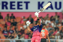 Dhruv Jurel carries on momentum with sizzling 50(21)