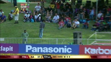 M8: AA vs TTN – Colin de Grandhomme six