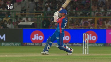 4,4,4: Warner, Marsh attack early