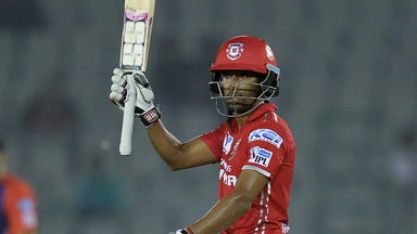 M36: KXIP vs DD – Wriddhiman Saha 52