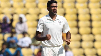 4,6,6 and W - Ashwin Strikes