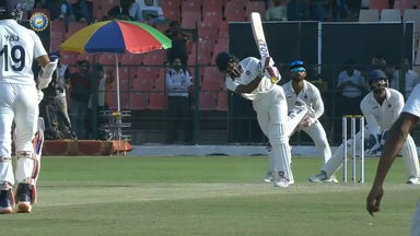 Z R IRANI CUP  2022/23,  Madhya Pradesh vs Rest of India: Super sixes