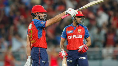 The Hulk Smash: Marcus Stoinis goes bonkers with 62*(22)