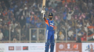 Hardik Pandya hits 2nd fastest T20I fifty by an Indian with fiery 63(25)