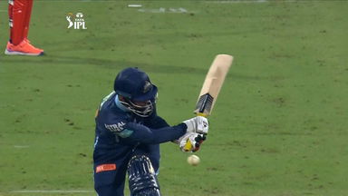 M21: SRH vs GT – Rashid Khan Wicket