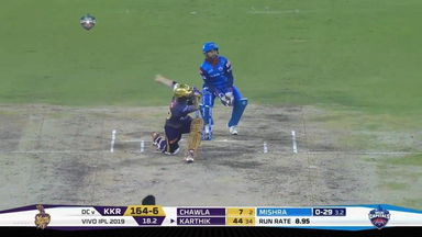M10: DC vs KKR – Dinesh Karthik Six