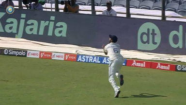 Judge. Run. Stretch. Grab: Washington Sundar's brilliant running catch