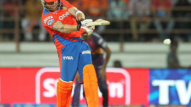 M6: GL vs RPS –  Brendon McCullum 49