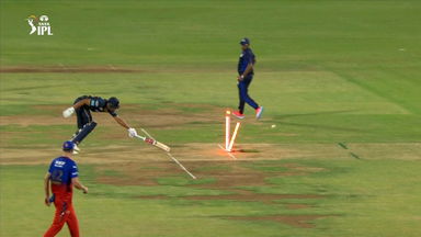 Virat Kohli's splendid run-out and Green's priceless reaction