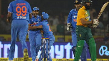 2ND T20I: IND vs SA – Hashim Amla Wicket
