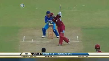 1ST ODI: IND vs WI – Denesh Ramdin Six