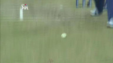 M32: DD vs SRH –  Laxmi Ratan Shukla Wicket