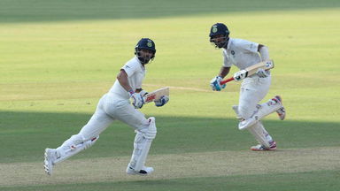 Pujara & Virat in a running race