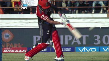M19: GL vs RCB – Virat Kohli Six