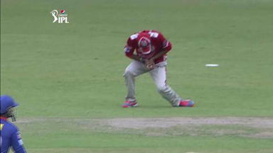 M55: KXIP vs DD – Dinesh Karthik Wicket