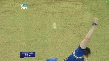 M14: MI vs RCB – Sarfaraz Khan Six
