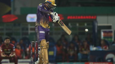 15-run first over: Iyer off the blocks in style