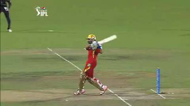 M5: KKR vs RCB – Virat Kohli Six