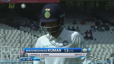 IND vs SL 2017, 1st Test Day 3: Bhuvneshwar Kumar Wicket
