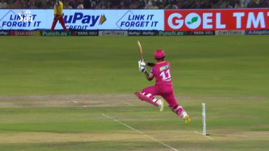 M19: RR vs RCB – Super Sixes