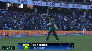 IND vs SA 2022, 3RD ODI: Bjorn Fortuin  Wicket