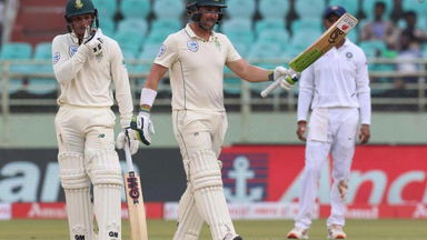 Dean Elgar's outstanding 160