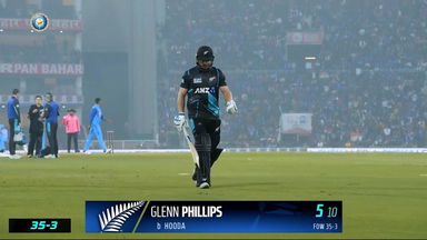 IND vs NZ 2023, 2ND T20I: Glenn Phillips  Wicket