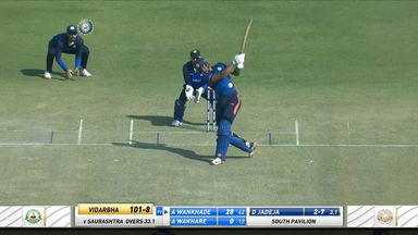 Vijay Hazare Trophy 2021-22, QF3, Saurashtra v Vidarbha: Super Sixes