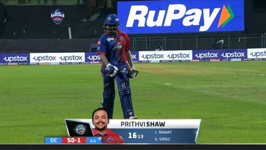 M27: DC vs RCB – Prithvi Shaw Wicket