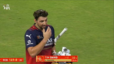 IPL 2025 M14: RCB vs GT - Tim David Wicket