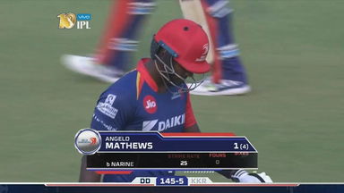 M18: DD vs KKR – Angelo Mathews Wicket
