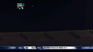 CLT20 2014 Q4: MI vs SE  –   Michael Hussey 50