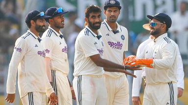 Bumrah Special: Cracker of a delivery to castle Harmer