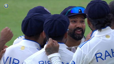 Joy of a successful DRS ft. Akash Deep & Rohit Sharma