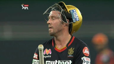 M03: SRH vs RCB – AB de Villiers Wicket