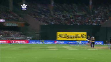 M60: KKR vs KXIP – Glenn Maxwell Wicket