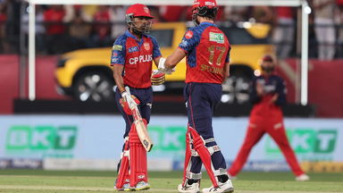 The Fightback! Shashank and Stoinis launch a brutal counter-attack