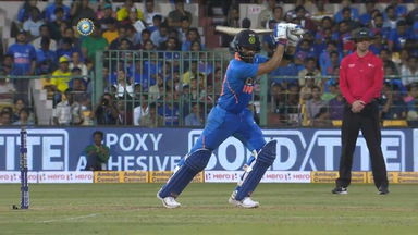 Kohli’s cover drive gets the comms excited