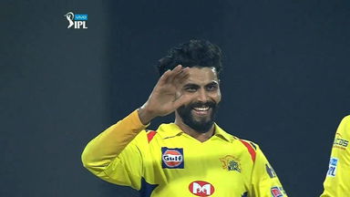 Jadeja's sharp shooter castles Maxwell