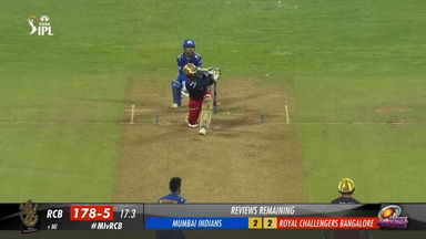 M54: MI vs RCB – Dinesh Karthik Six