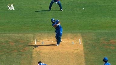 M20: MI vs DC – Rohit Sharma Six