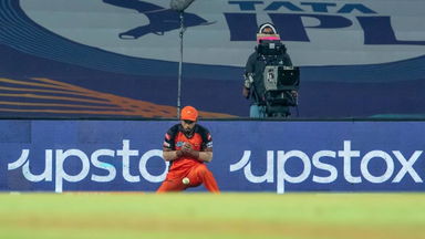 Manohar gets caught after being dropped THRICE by SRH