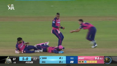 Confusion, collision, juggle, caught: RR get lucky with a 'team catch'