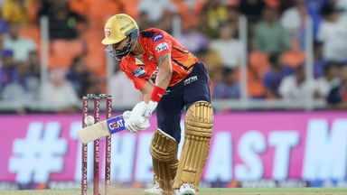 Class! Guiding yorkers for fours, the Shreyas Iyer way