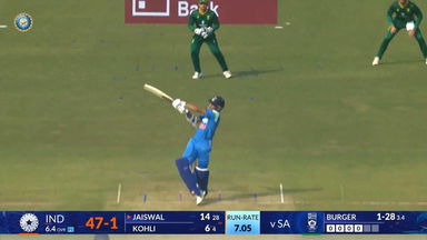 IND vs SA 2025, 2nd ODI: Yashasvi Jaiswal Six