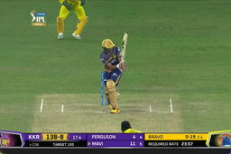 Final: CSK vs KKR – Shivam Mavi Six