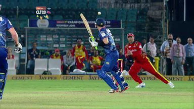 M14: LIO vs OT –  Nathan McCullum c Petersen b Viljoen