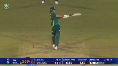 IND vs SA 2025, 2nd ODI: Dewald Brevis Six